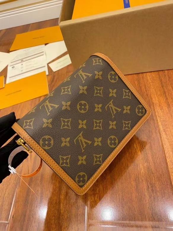 M44580 20X15X9cm YG 8